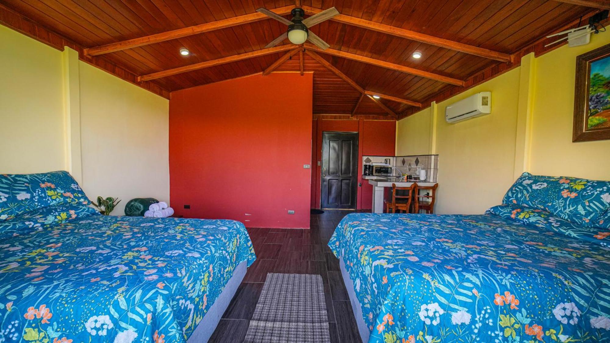 Villas Paradise Arenal Volcano Lake View El Castillo 외부 사진